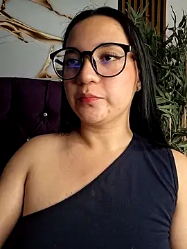 sara_roy04_