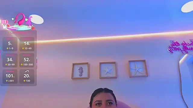 Emily_cooper20