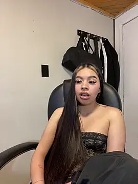 Karina16_pink