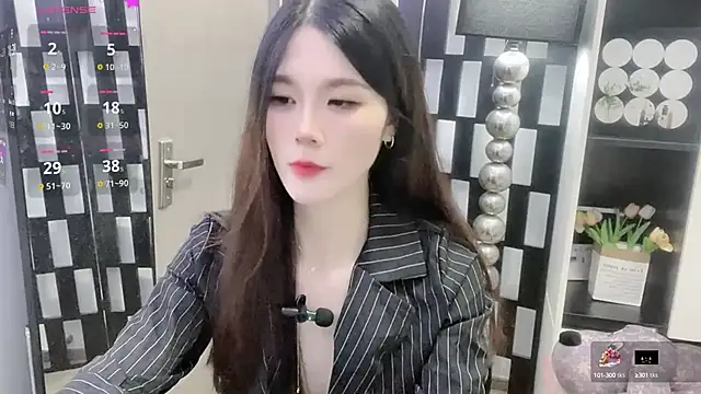 Yueyue-MM