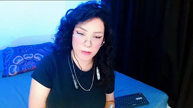DollCam__