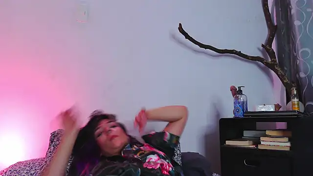 purple_em69