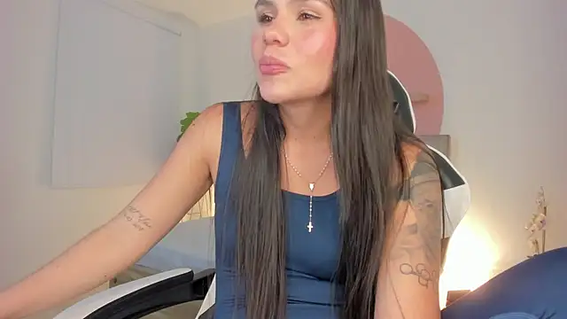 dominique25_