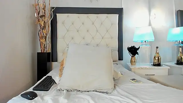 galehodge - GaleHodge's free webcam