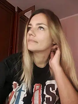 KrissSexi from StripChat is Private