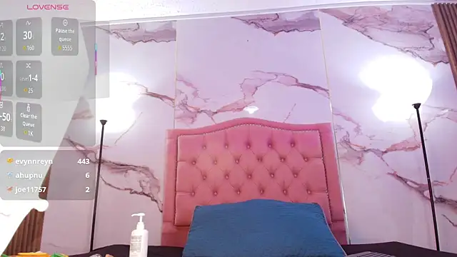alyathompson - AlyaThompson's free webcam - UK Sex Cams