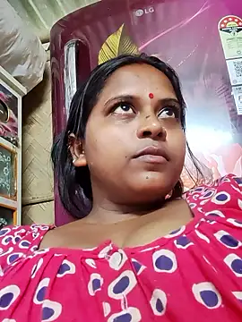 Night-Queen5 from StripChat is Freechat