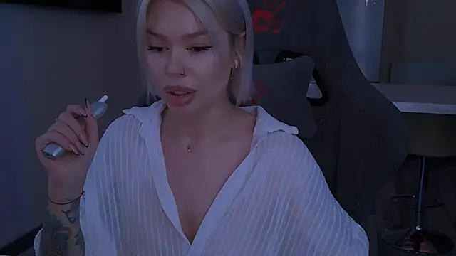 Sasha_Mason