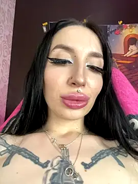 Molly__Moon