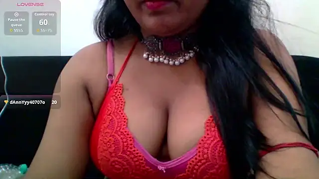 Wow-SexyHoney