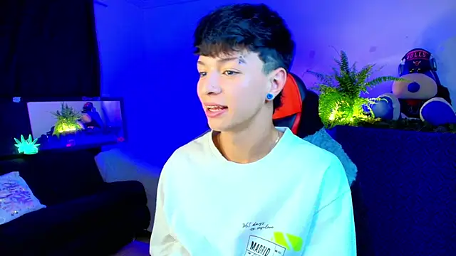 twink_sebas_