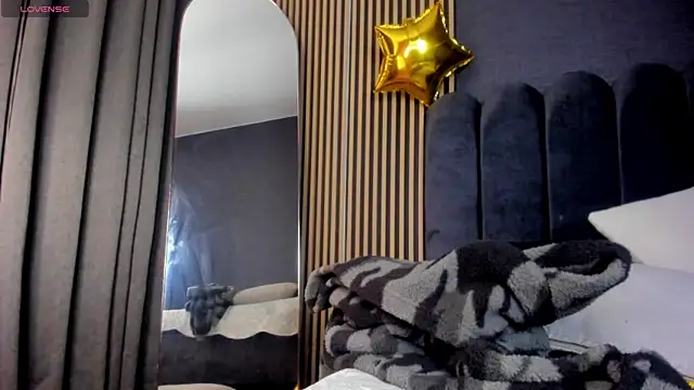 Nicolette_ks_