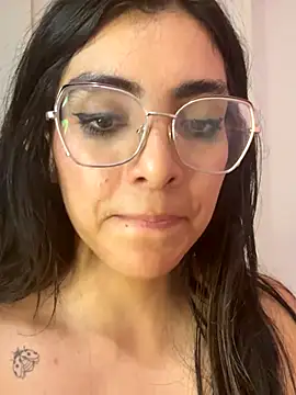 MartinaSooler from StripChat is Freechat