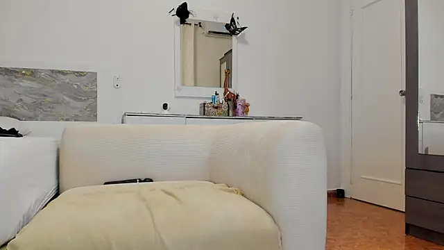 anisialuna_