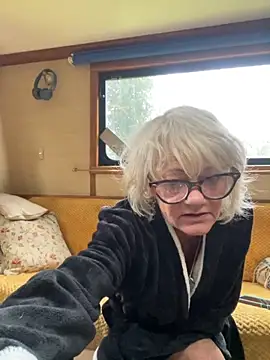 ladyboatlady