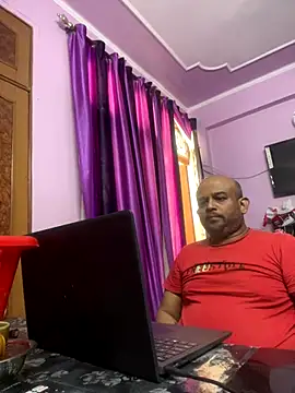 Dick_6inches_Delhi