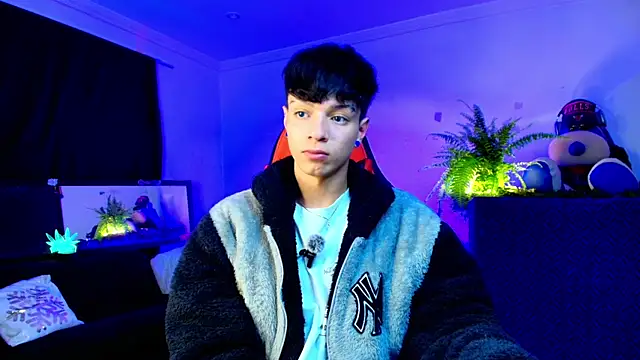 twink_sebas_
