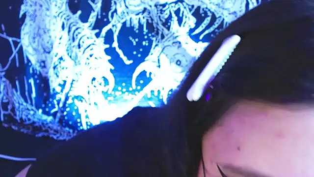  mikaskullcs chat room