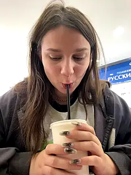 MiniVi on StripChat