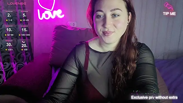 kellycrystall - KellyCrystall's free webcam - UK Sex Cams