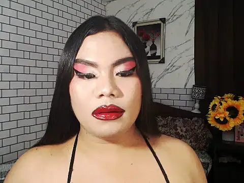TSbrianaHugeCock