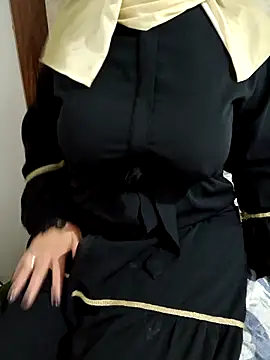 Saakoora from StripChat is Group