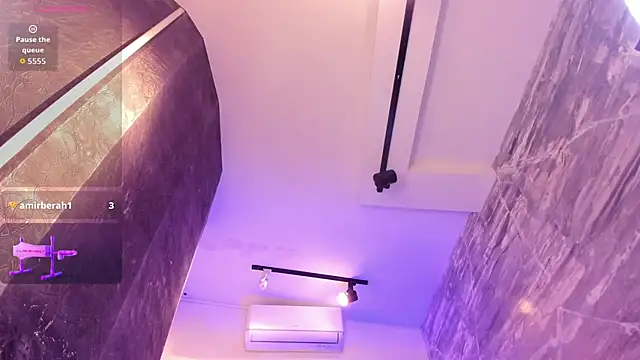 saracaball_ - Saracaball_'s free webcam