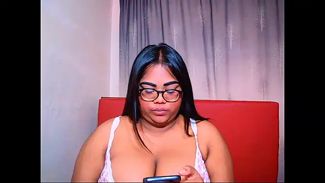 Indian_Lola00
