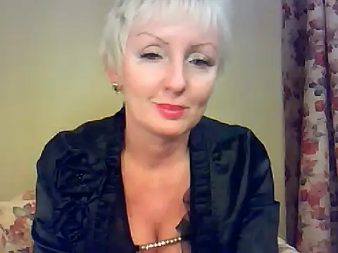 MATURE_SEXY_69