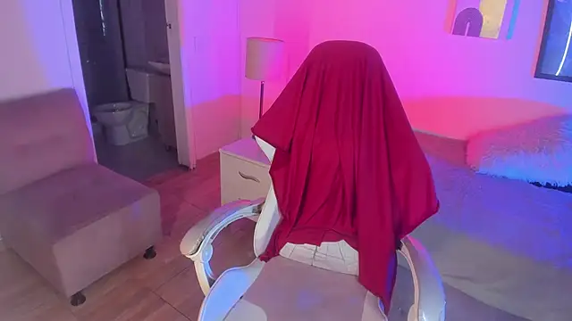 Sabrina_scarlett