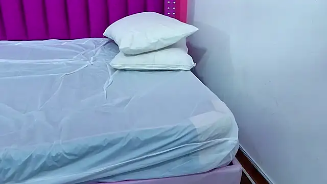 littleebluee