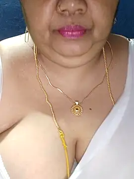 tamilthanushri
