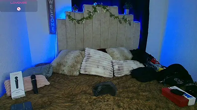 Violet_Jones19