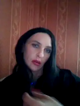 LaraDiva7799