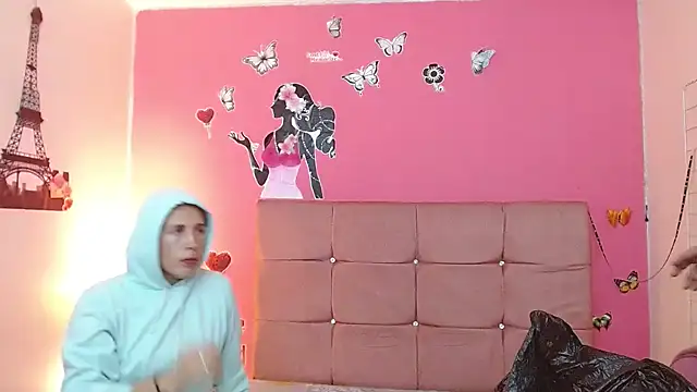 molly_andsam - Molly_andsam's free webcam - UK Sex Cams