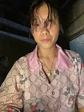 LylyOx9