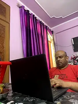 Dick_6inches_Delhi