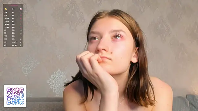 AnnaleeJennie