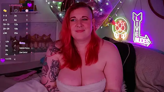 opalreigning - Opalreigning's free webcam - UK Sex Cams