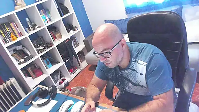 ravingr4d4