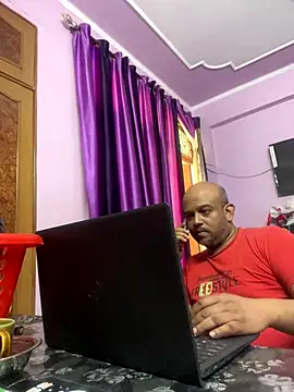 Dick_6inches_Delhi