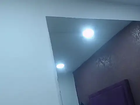 sarah_skys