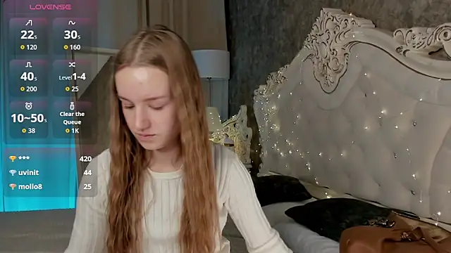 Lucy_Shaw on StripChat