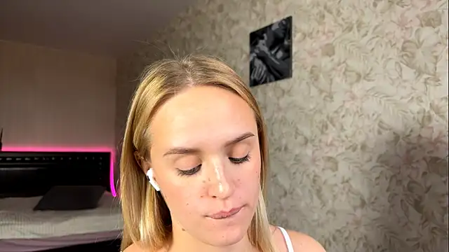 ElisabetLorney
