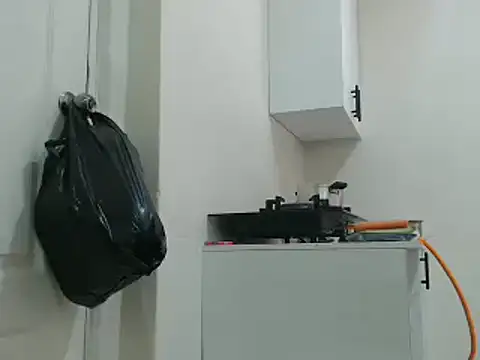 VoluptuousXX5