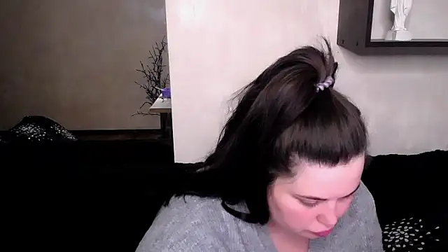 Emily_Mo