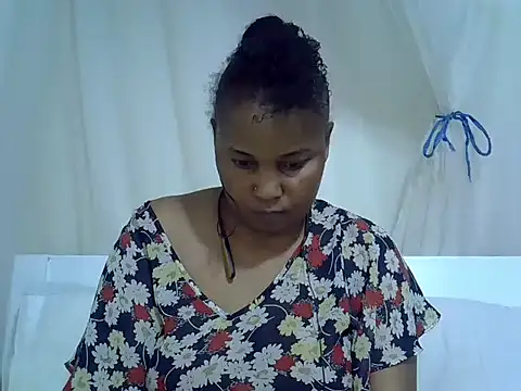 browndolly12 - Browndolly12's free webcam - UK Sex Cams