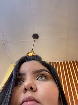 _Shara_Handal_