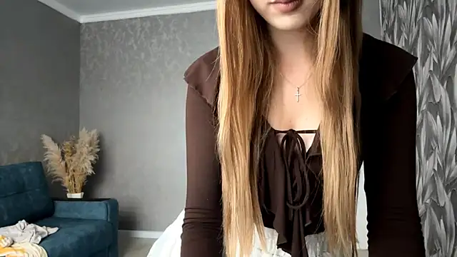 HollyCroker