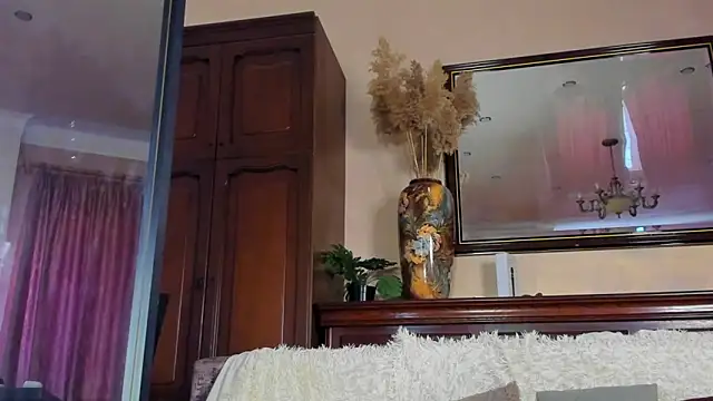 lola_sky69